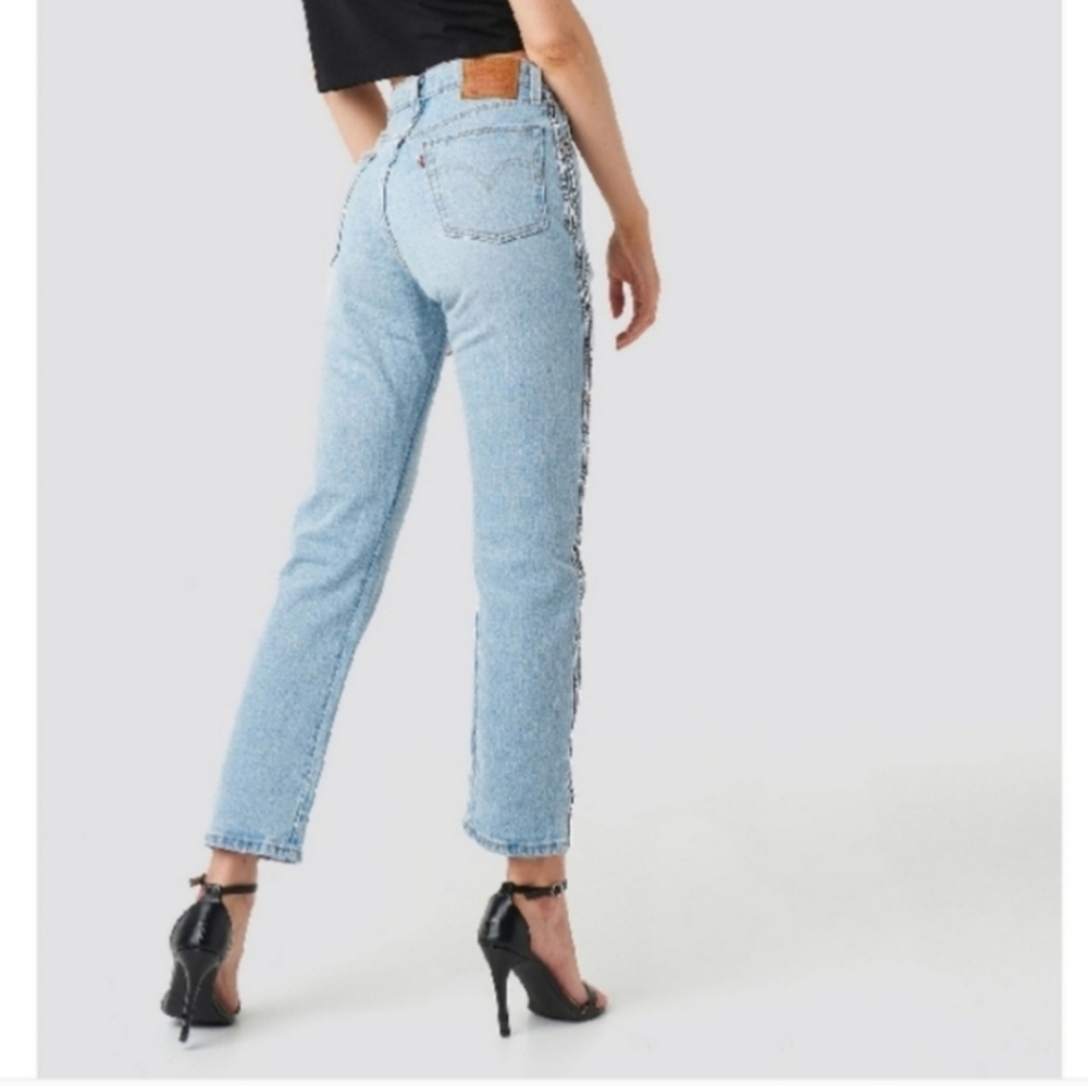 Levi's 501 cropped logo strip high waist button fly jeans